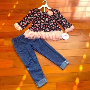 Beautiful Nanette 2 piece outfit - Size 5